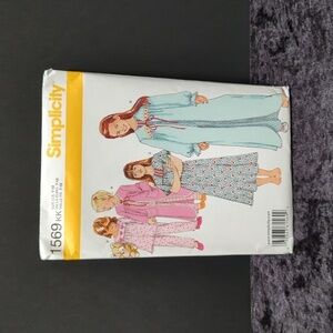 Simplicity 1569 Uncut Girl's Pajama and Robe Sewing Patterns Sz KK (7-12)